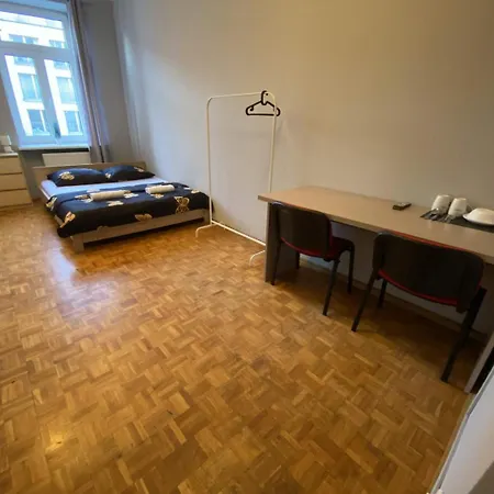Fantastic-inn - Gorskiego * Варшава